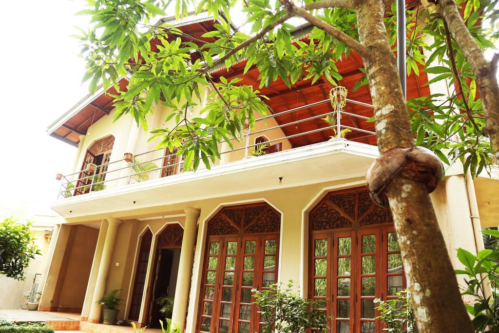 The Peppermint Daire Kandy Dış mekan fotoğraf
